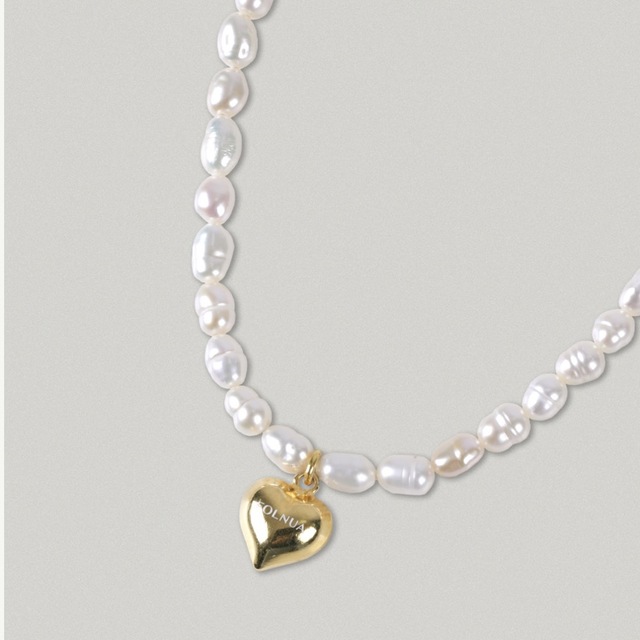 FOLNUA Mini Heart Oval Pearl Necklace