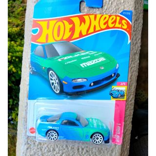 ホットウィールセール  RX7  レーシング(ミニカー)