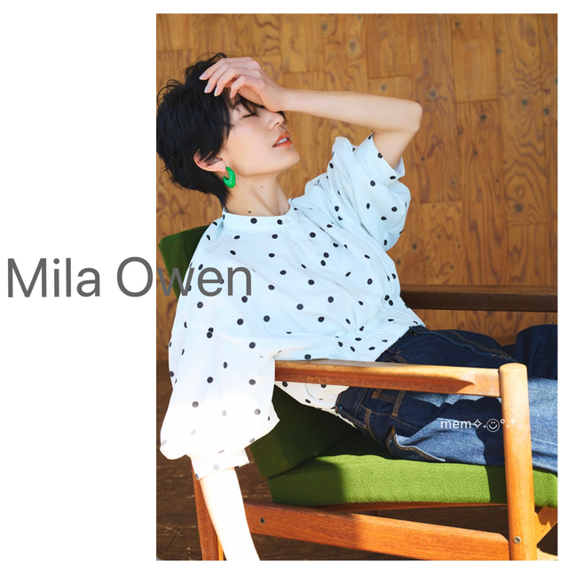 Mila Owen(ミラオーウェン)の♡Mila Owen♡タックデザインボリュームスリーブ♡ブラウス♡美品♡正規品♡ レディースのトップス(シャツ/ブラウス(半袖/袖なし))の商品写真