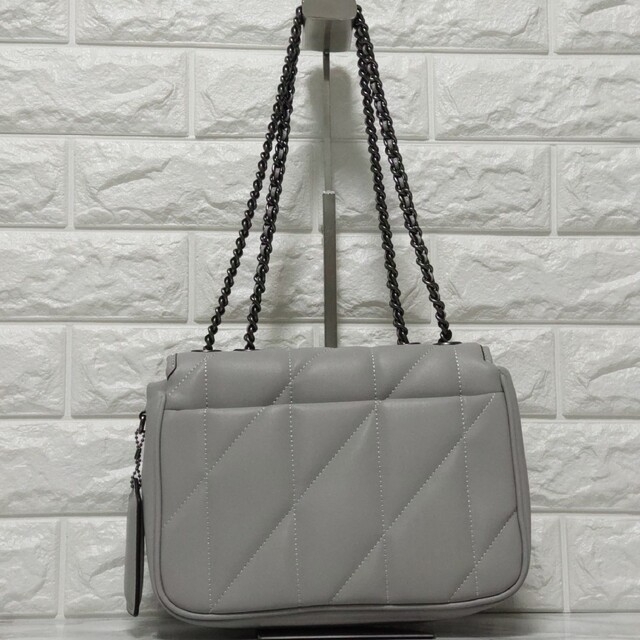 COACH - COACH コーチ ピロー マディソン ショルダー バッグ グレーの