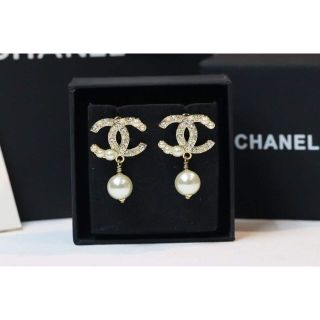 大人気☆ シャネルピアス CHANELCCロゴ ピアス ゴールド パール 複数