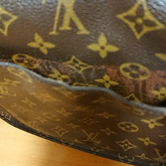 LOUIS VUITTON(ルイヴィトン)のルイヴィトンショルダーバック レディースのバッグ(ショルダーバッグ)の商品写真