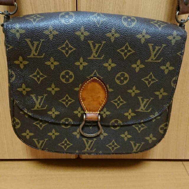 LOUIS VUITTON(ルイヴィトン)のルイヴィトンショルダーバック レディースのバッグ(ショルダーバッグ)の商品写真