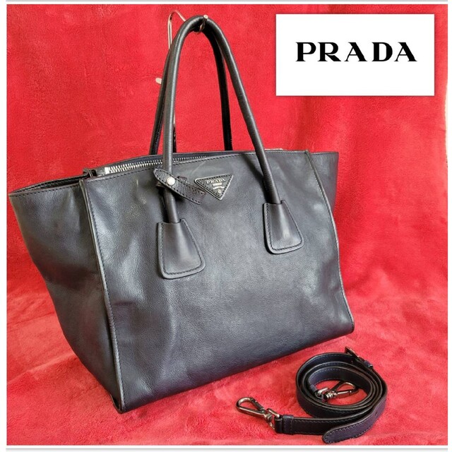 ✨高級品✨　PRADA プラダ　ハンドバッグ　オールレザー　三角ロゴ　白タグ