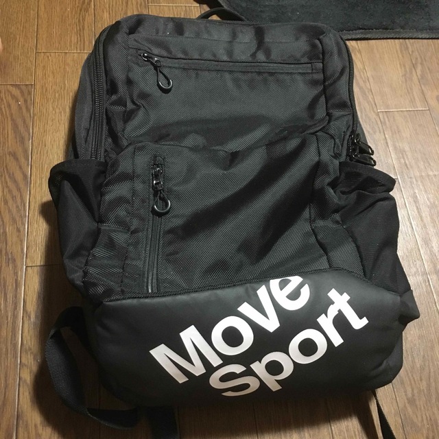 DESCENTE(デサント)のMove Sport リュック　黒色 メンズのバッグ(バッグパック/リュック)の商品写真