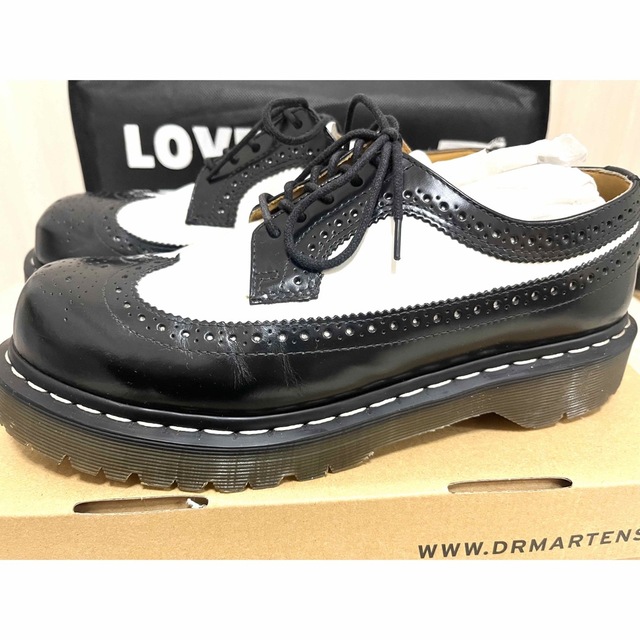 Dr.Martens(ドクターマーチン)のDr.Martens ドクターマーチン　ウィングチップ　UK8 美品廃盤品 メンズの靴/シューズ(ドレス/ビジネス)の商品写真