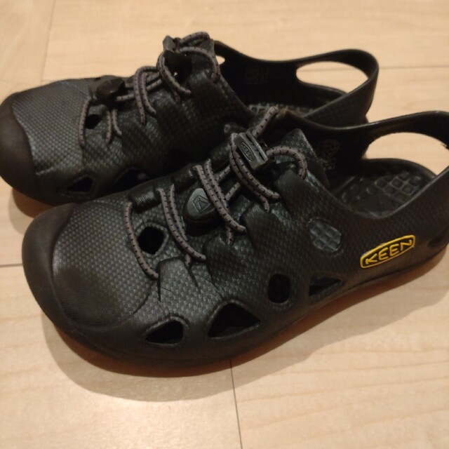 KEEN(キーン)のお値下げ済！KEEN　キーン　21センチ　サンダル キッズ/ベビー/マタニティのキッズ靴/シューズ(15cm~)(サンダル)の商品写真