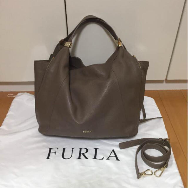 Furla - フルラ リズ ショルダーバッグ 2way ダイノ DAINOの通販 by ...