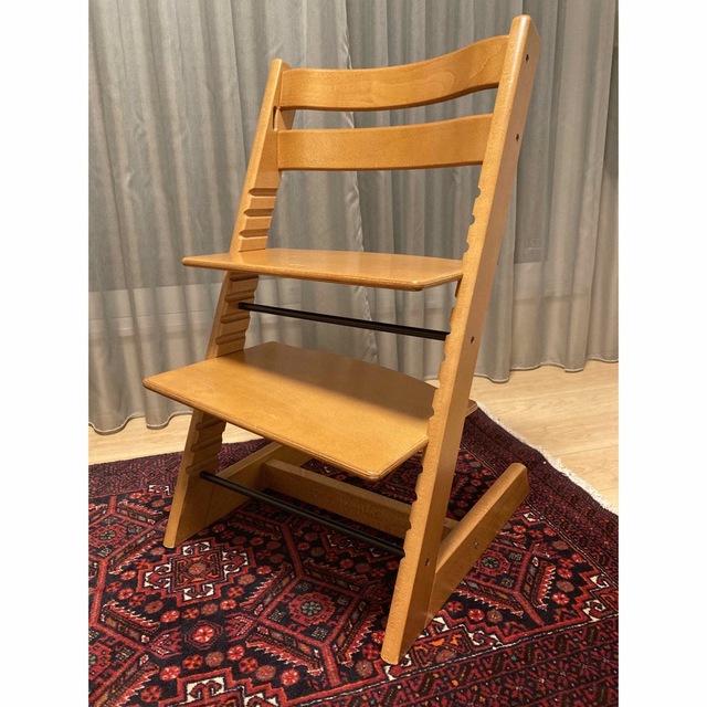 アウトレット商品 美品♡ストッケ トリップトラップ 絶版色チェリー