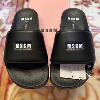 エムエスジイエム(MSGM)のMSGM サンダル　新品未使用品(サンダル)