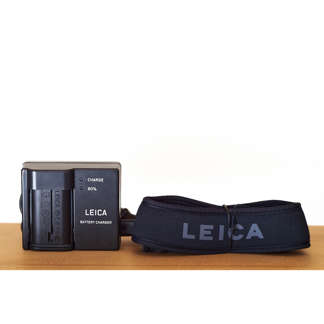 LEICA(ライカ)のLeica SL2-S ライカ スマホ/家電/カメラのカメラ(ミラーレス一眼)の商品写真