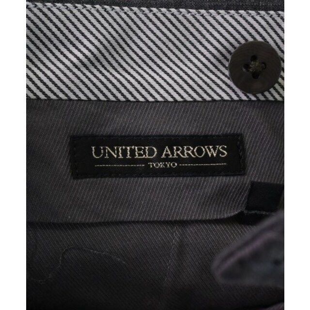 UNITED ARROWS(ユナイテッドアローズ)のUNITED ARROWS スラックス 44(S位) グレー 【古着】【中古】 メンズのパンツ(スラックス)の商品写真