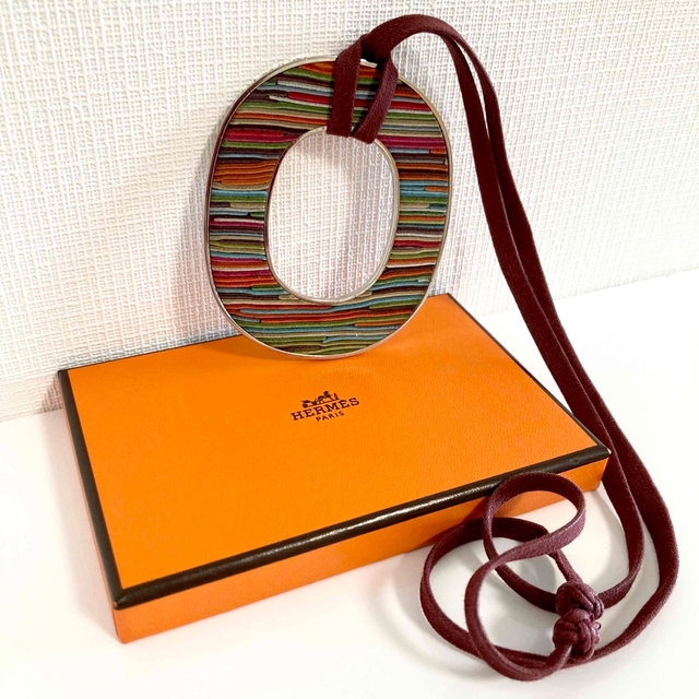 在庫処分】 ヴィエラード HERMES - Hermes ペンダント 茶色 ブラウン