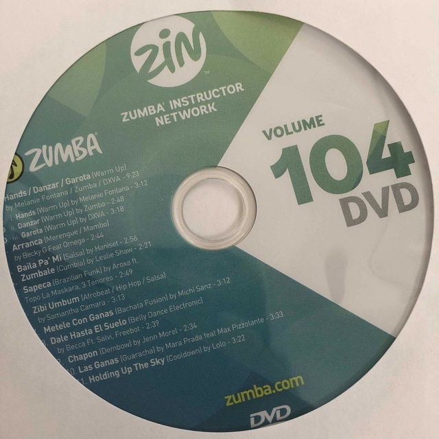 Zumba(ズンバ)のズンバDVD zin104 ウォーミングアップ付き エンタメ/ホビーのDVD/ブルーレイ(スポーツ/フィットネス)の商品写真