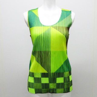 プリーツプリーズイッセイミヤケ(PLEATS PLEASE ISSEY MIYAKE)のプリーツプリーズ ノースリーブカットソー(カットソー(半袖/袖なし))