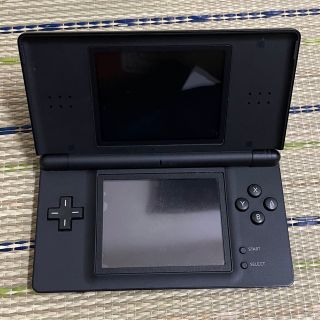 ニンテンドーDS(ニンテンドーDS)のNintendo   任天堂　DS Lite(携帯用ゲーム機本体)