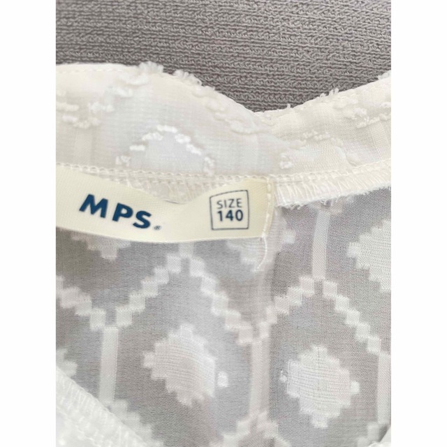 MPS(エムピーエス)のMPS シアーカットソー　140 キッズ/ベビー/マタニティのキッズ服女の子用(90cm~)(Tシャツ/カットソー)の商品写真