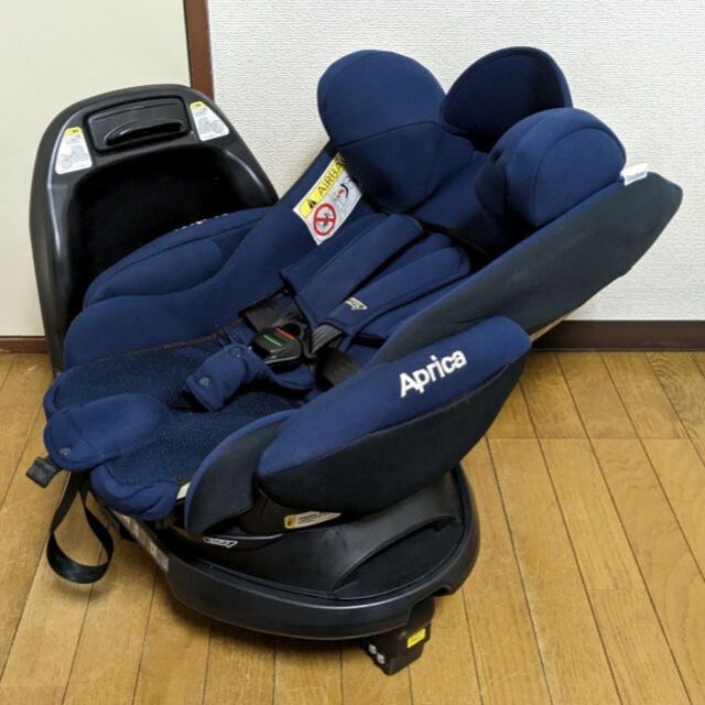 チャイルドシート アップリカ ディアターン プラス ISOFIX AB 非売品