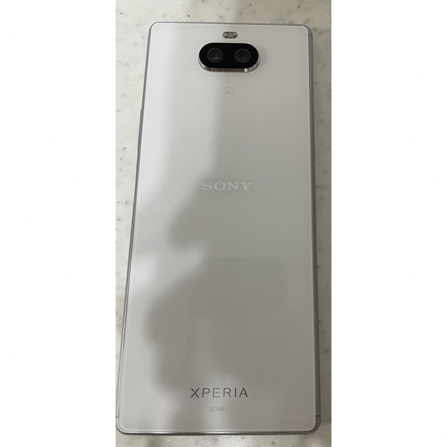 Xperia 8 sov42 本体