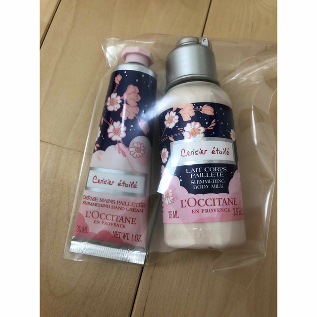 L'OCCITANE(ロクシタン)のロクシタン　母の日ギフト　プチギフトセット　ボディミルク　ハンドクリーム他 コスメ/美容のボディケア(ボディソープ/石鹸)の商品写真