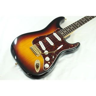 フェンダー(Fender)のＦＥＮＤＥＲ　ＤＥＬＵＸＥ　ＰＬＡＹＥＲＳ　ＳＴＲＡＴＯＣＡＳＴＥＲ(エレキギター)