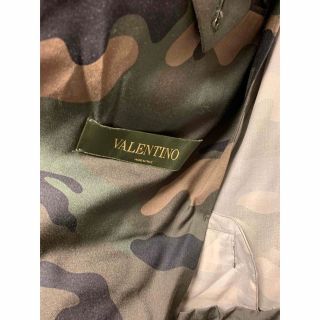 Valentino 迷彩 ライトパーカージャケット