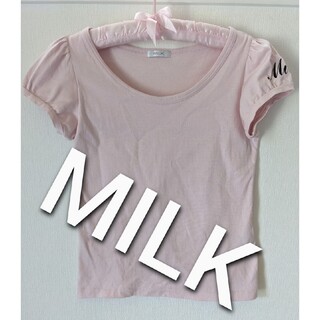 ミルク(MILK)のMILK　袖にロゴ　Tシャツ　淡いピンク　画像4枚目ちょこんとしみあり　　ミルク(Tシャツ(半袖/袖なし))