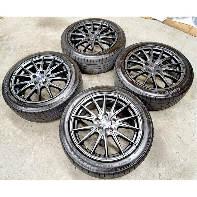 日産 セレナ トヨタ ノア ヴォクシー ホイールタイヤ 205/50R17 想像を