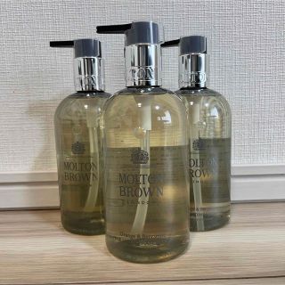 モルトンブラウン(MOLTON BROWN)のモルトンブラウン　ハンドウォッシュ　2点セット(ハンドクリーム)