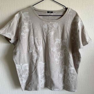 マーブル(marble)のmarble SUD マーブルシュッド ぶどう柄 刺繍Tシャツ(Tシャツ(半袖/袖なし))