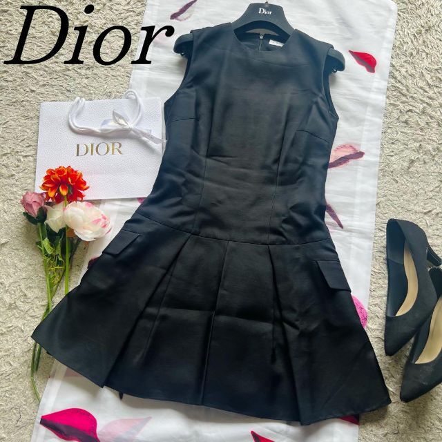 【良品】Christian Dior 膝丈ワンピース ブラック フレア プリーツ