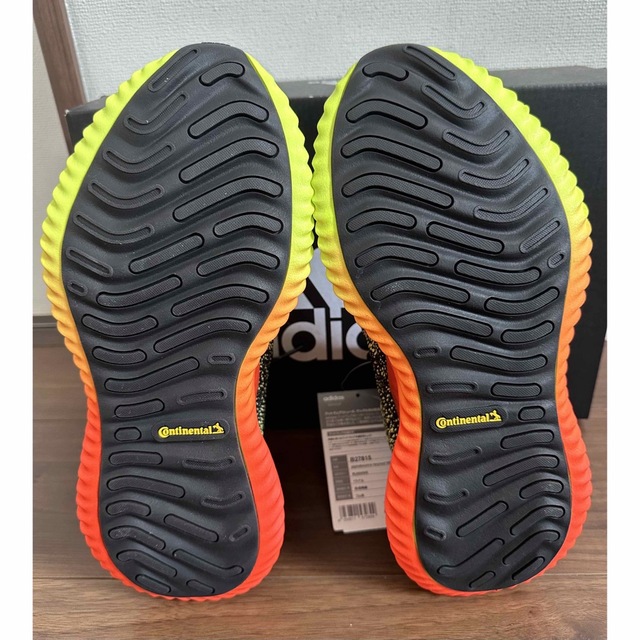 adidas(アディダス)の1732 新品　adidas  アルファバウンス　ビヨンド　26.5cm メンズの靴/シューズ(スニーカー)の商品写真