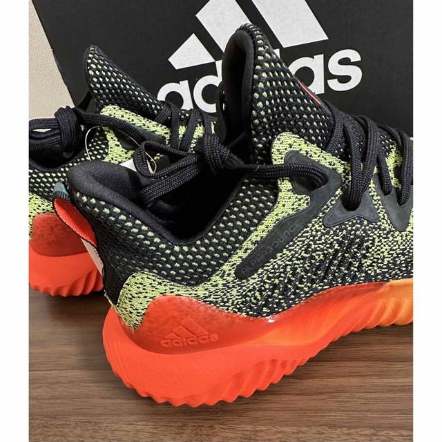 adidas(アディダス)の1732 新品　adidas  アルファバウンス　ビヨンド　26.5cm メンズの靴/シューズ(スニーカー)の商品写真