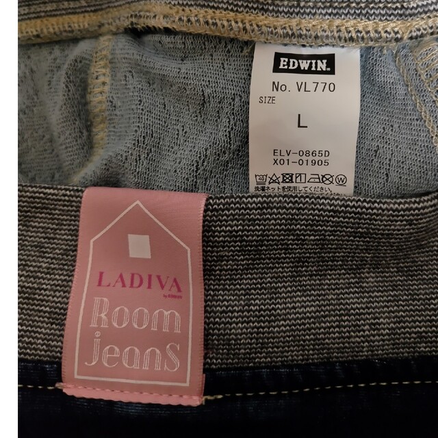 EDWIN(エドウィン)のLADIVA by EDWIN Room Jeans スカート　Lサイズ レディースのスカート(ひざ丈スカート)の商品写真