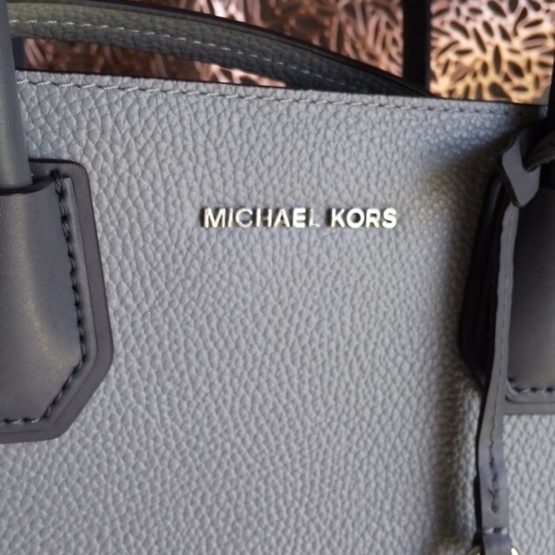 Michael Kors(マイケルコース)のマイケルコース マーサ  MERCER アコーディオン レディースのバッグ(ハンドバッグ)の商品写真