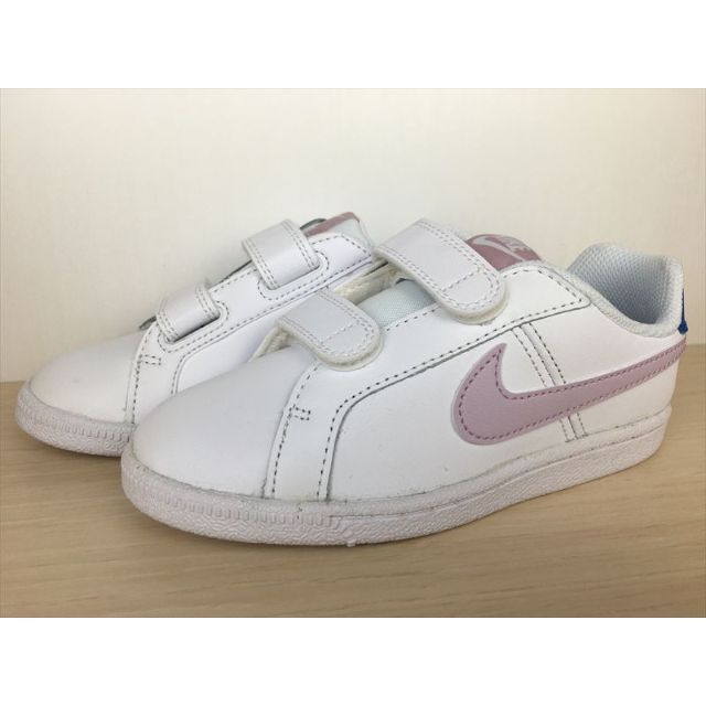 NIKE(ナイキ)のナイキ コートロイヤル PSV スニーカー 靴 17,0cm 新品 (1571) キッズ/ベビー/マタニティのキッズ靴/シューズ(15cm~)(スニーカー)の商品写真