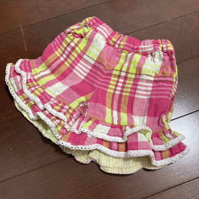 チェック柄 キュロット90 キッズ/ベビー/マタニティのキッズ服女の子用(90cm~)(パンツ/スパッツ)の商品写真