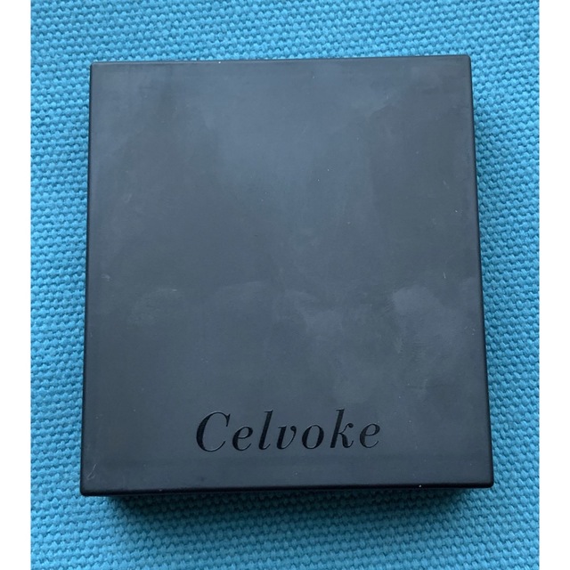 Celvoke(セルヴォーク)の【Celvoke】インフィニトリーパウダーマルチパレット コスメ/美容のベースメイク/化粧品(フェイスカラー)の商品写真