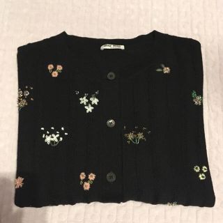 miumiu 花刺繍　カーディガン