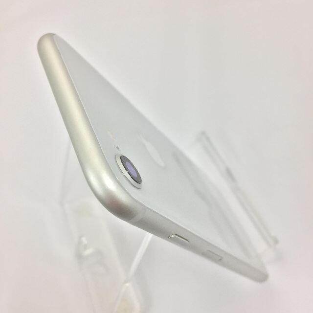 iPhone(アイフォーン)の【B】iPhone 8/64GB/356098092035215 スマホ/家電/カメラのスマートフォン/携帯電話(スマートフォン本体)の商品写真