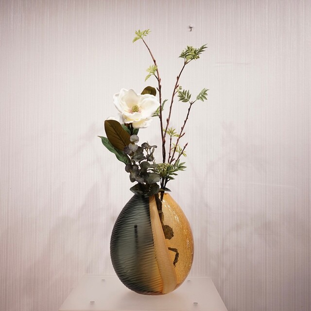フラワーベース/新品/ガラス/造花付き/花瓶/モダン/北欧 【60%OFF