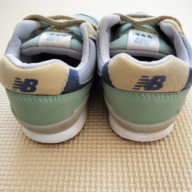 996（New Balance）(キュウキュウロク)のjunna様専用　new balance　キッズシューズ キッズ/ベビー/マタニティのキッズ靴/シューズ(15cm~)(スニーカー)の商品写真
