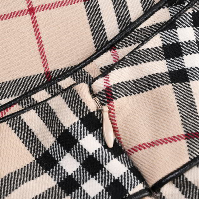 Burberry London ノバチェック ウール スカート