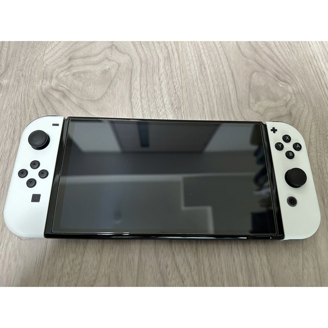 有機EL Switch NINTENDO 任天堂 スイッチ ホワイト  セット  エンタメ/ホビーのゲームソフト/ゲーム機本体(家庭用ゲーム機本体)の商品写真