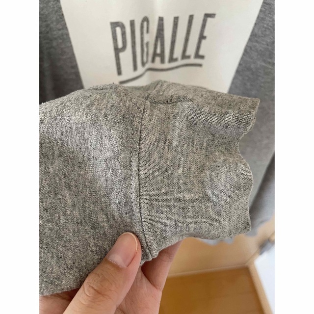 PIGALLE - PIGALLE グレー フーディの通販 by c｜ピガールならラクマ