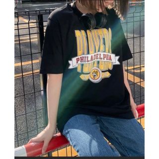 ウィゴー(WEGO)の専用です　WEGO グラフィック半袖Tシャツ　Mサイズ(Tシャツ(半袖/袖なし))