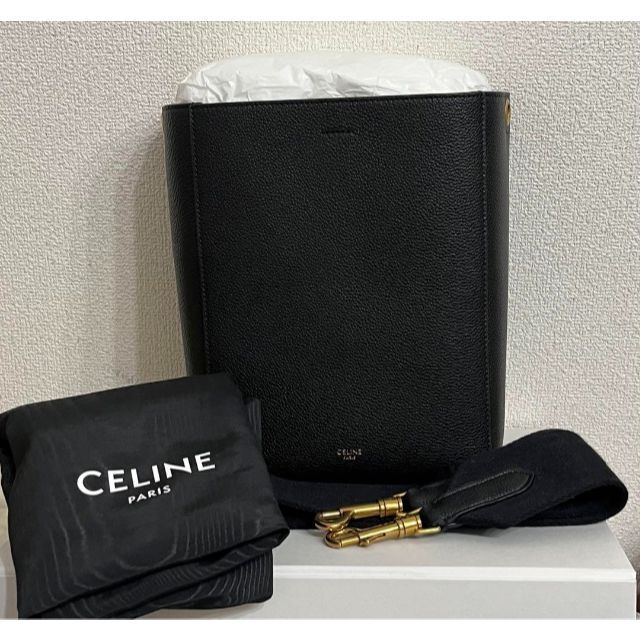 無料配達 celine セリーヌ サングルバケットスモール(ブラック