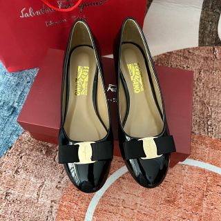値下げ☆フェラガモ☆パンプス | labiela.com