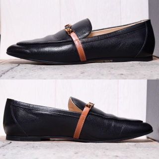 TOD'S - 【極美品】TOD'S トッズ 23 ロゴ Tチェーン レザー ローファー