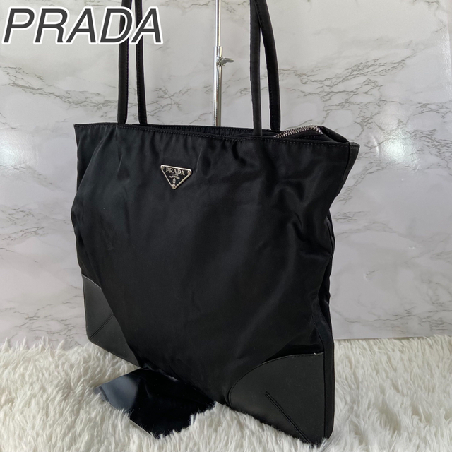 プラダ PRADA 三角プレート カバン トートバッグ ナイロン ブラック-